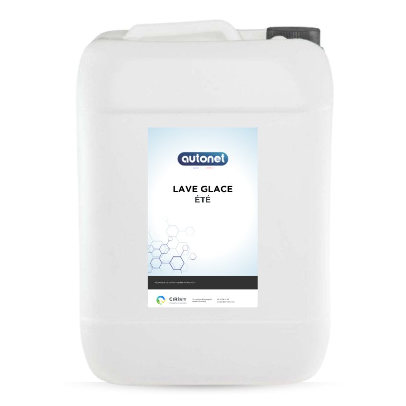 lave-glace voiture été insectes pollen film routier